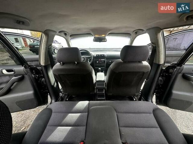 Чорний Ауді А3, об'ємом двигуна 1.6 л та пробігом 255 тис. км за 3450 $, фото 24 на Automoto.ua