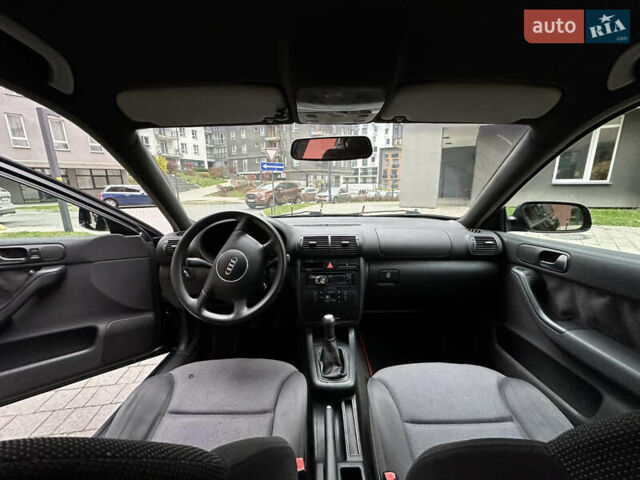 Черный Ауди А3, объемом двигателя 1.6 л и пробегом 267 тыс. км за 3200 $, фото 25 на Automoto.ua