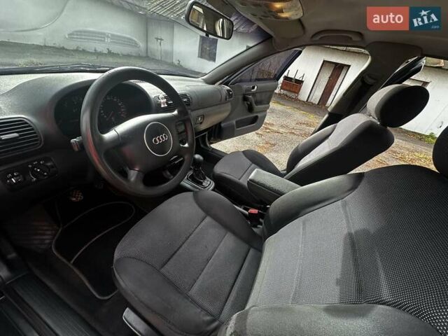 Чорний Ауді А3, об'ємом двигуна 1.6 л та пробігом 255 тис. км за 3450 $, фото 18 на Automoto.ua