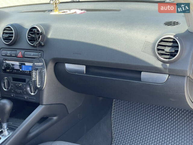 Чорний Ауді А3, об'ємом двигуна 1.6 л та пробігом 212 тис. км за 7400 $, фото 27 на Automoto.ua