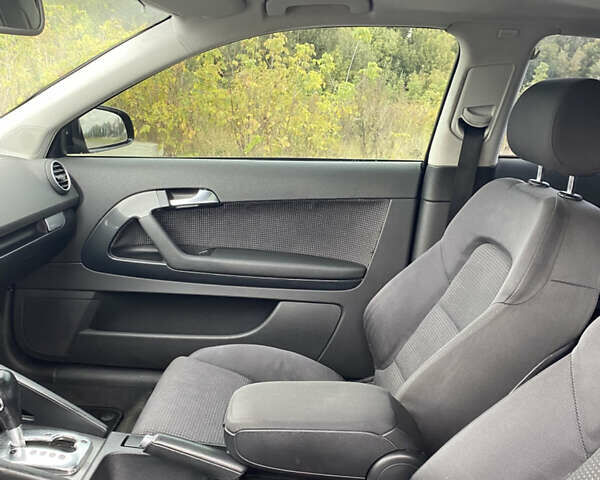 Чорний Ауді А3, об'ємом двигуна 1.98 л та пробігом 309 тис. км за 4499 $, фото 6 на Automoto.ua
