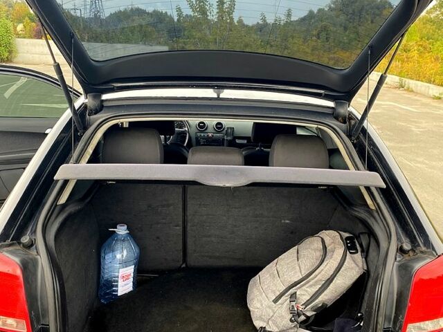 Чорний Ауді А3, об'ємом двигуна 2 л та пробігом 309 тис. км за 4499 $, фото 3 на Automoto.ua