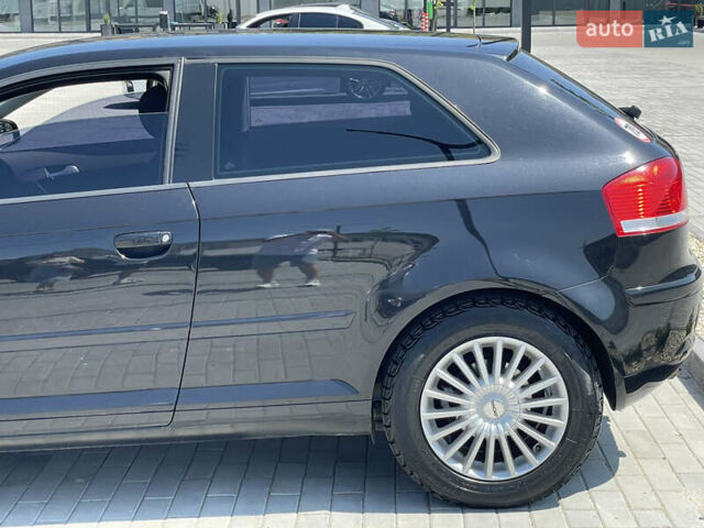 Чорний Ауді А3, об'ємом двигуна 1.6 л та пробігом 212 тис. км за 7400 $, фото 41 на Automoto.ua