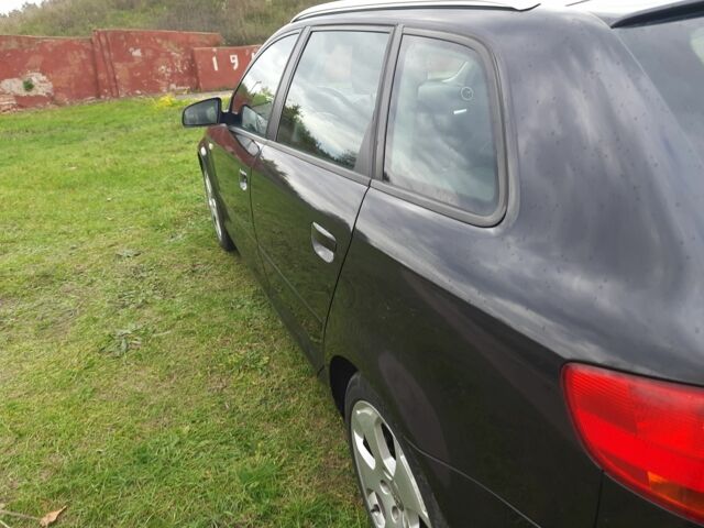 Чорний Ауді А3, об'ємом двигуна 2 л та пробігом 228 тис. км за 3000 $, фото 2 на Automoto.ua