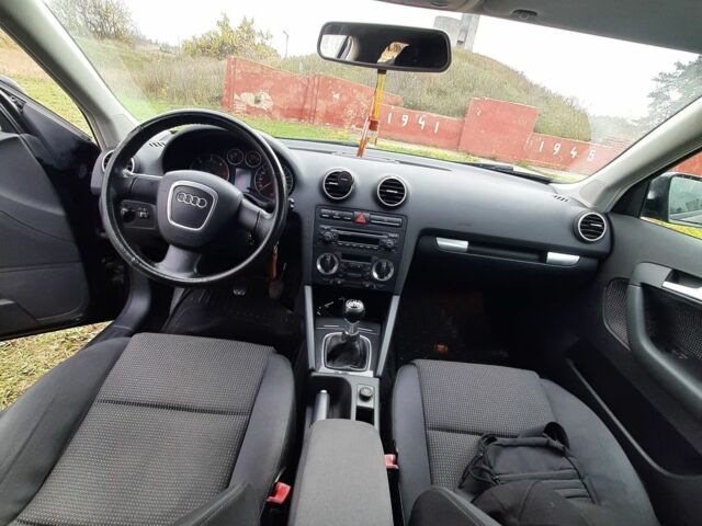 Чорний Ауді А3, об'ємом двигуна 2 л та пробігом 228 тис. км за 3000 $, фото 8 на Automoto.ua