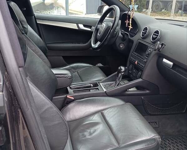 Чорний Ауді А3, об'ємом двигуна 2 л та пробігом 320 тис. км за 5600 $, фото 9 на Automoto.ua