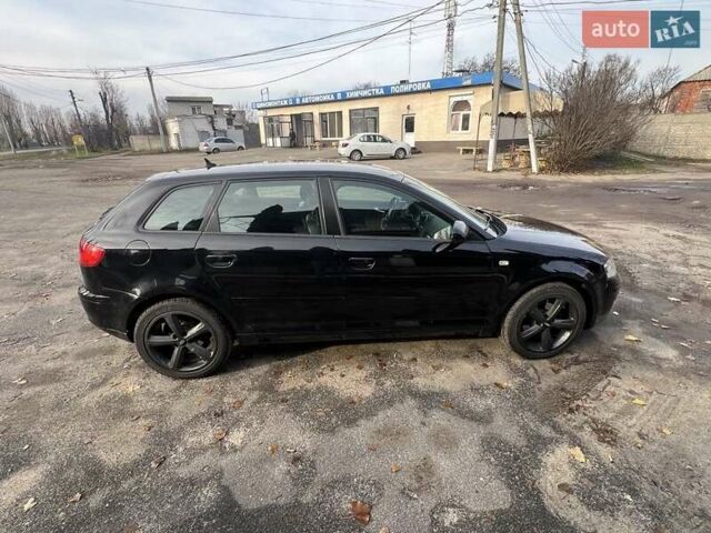 Чорний Ауді А3, об'ємом двигуна 1.6 л та пробігом 250 тис. км за 7500 $, фото 6 на Automoto.ua
