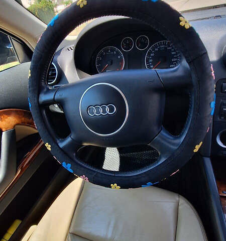 Ауди А3 2004 в Южноукраинске на Automoto.ua Черный Ауди А3, объемом двигателя 1.6 л и пробегом 282 тыс. км за 5800 $, фото 7 на Automoto.ua