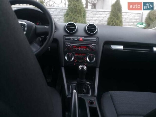 Черный Ауди А3, объемом двигателя 1.6 л и пробегом 220 тыс. км за 5850 $, фото 37 на Automoto.ua