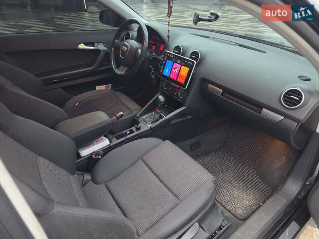 Черный Ауди А3, объемом двигателя 2 л и пробегом 271 тыс. км за 6000 $, фото 6 на Automoto.ua