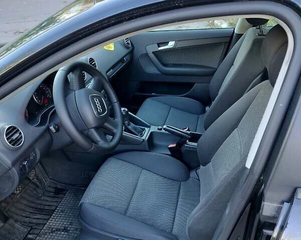 Черный Ауди А3, объемом двигателя 1.6 л и пробегом 233 тыс. км за 6699 $, фото 16 на Automoto.ua