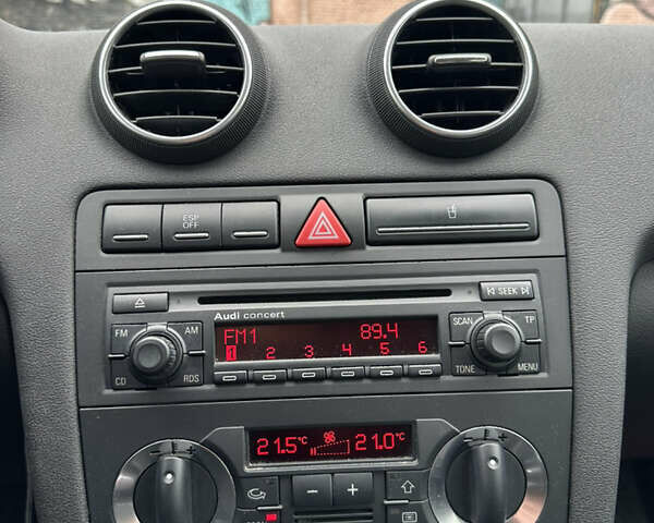 Черный Ауди А3, объемом двигателя 1.6 л и пробегом 205 тыс. км за 5800 $, фото 11 на Automoto.ua