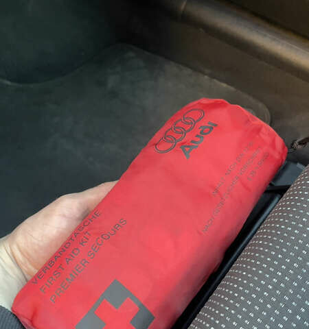 Черный Ауди А3, объемом двигателя 1.6 л и пробегом 325 тыс. км за 5900 $, фото 23 на Automoto.ua