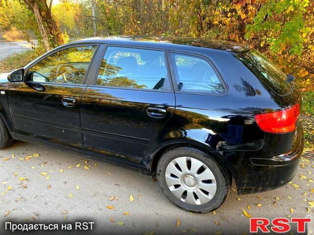 Черный Ауди А3, объемом двигателя 1.6 л и пробегом 241 тыс. км за 7200 $, фото 2 на Automoto.ua
