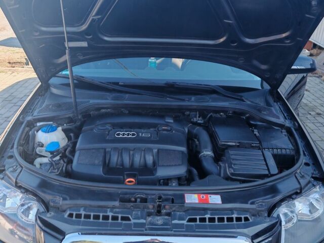 Черный Ауди А3, объемом двигателя 1.6 л и пробегом 191 тыс. км за 6100 $, фото 9 на Automoto.ua