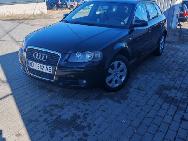 Черный Ауди А3, объемом двигателя 1.6 л и пробегом 191 тыс. км за 6100 $, фото 4 на Automoto.ua