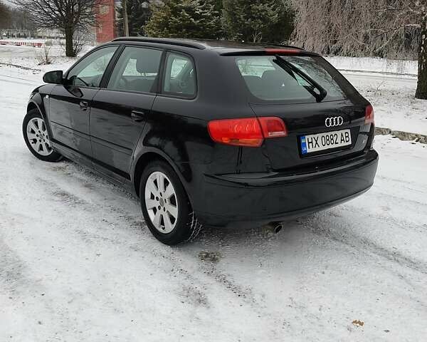 Чорний Ауді А3, об'ємом двигуна 1.6 л та пробігом 185 тис. км за 6900 $, фото 3 на Automoto.ua