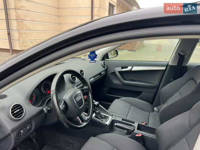 Черный Ауди А3, объемом двигателя 1.6 л и пробегом 268 тыс. км за 6790 $, фото 25 на Automoto.ua