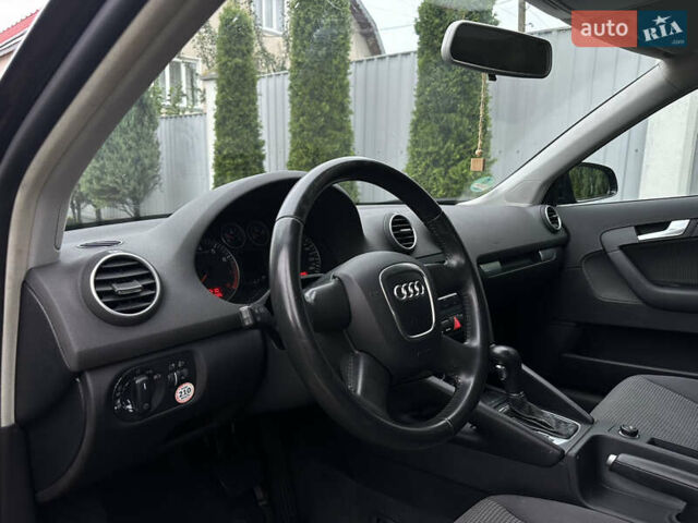Черный Ауди А3, объемом двигателя 1.6 л и пробегом 225 тыс. км за 7800 $, фото 7 на Automoto.ua