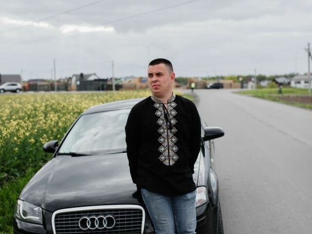 Черный Ауди А3, объемом двигателя 1.6 л и пробегом 241 тыс. км за 8000 $, фото 2 на Automoto.ua