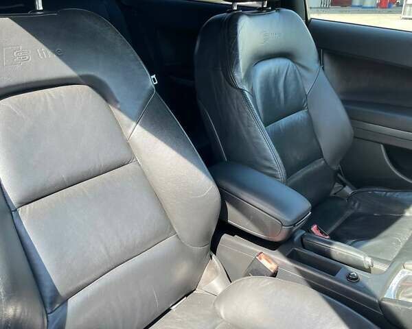 Черный Ауди А3, объемом двигателя 2 л и пробегом 244 тыс. км за 5850 $, фото 5 на Automoto.ua
