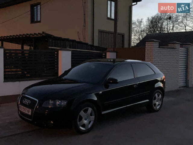 Черный Ауди А3, объемом двигателя 1.6 л и пробегом 289 тыс. км за 6700 $, фото 2 на Automoto.ua