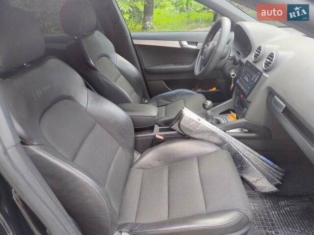 Черный Ауди А3, объемом двигателя 2 л и пробегом 232 тыс. км за 7900 $, фото 7 на Automoto.ua