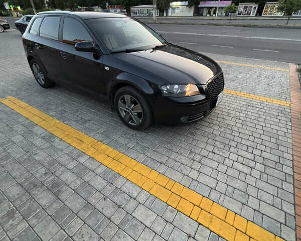 Черный Ауди А3, объемом двигателя 1.8 л и пробегом 245 тыс. км за 6500 $, фото 4 на Automoto.ua
