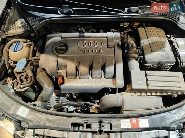 Чорний Ауді А3, об'ємом двигуна 2 л та пробігом 275 тис. км за 6500 $, фото 10 на Automoto.ua