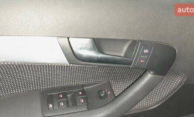 Чорний Ауді А3, об'ємом двигуна 1.6 л та пробігом 226 тис. км за 6800 $, фото 14 на Automoto.ua