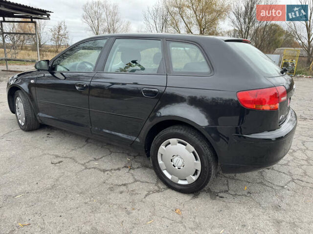 Чорний Ауді А3, об'ємом двигуна 1.6 л та пробігом 232 тис. км за 7000 $, фото 6 на Automoto.ua