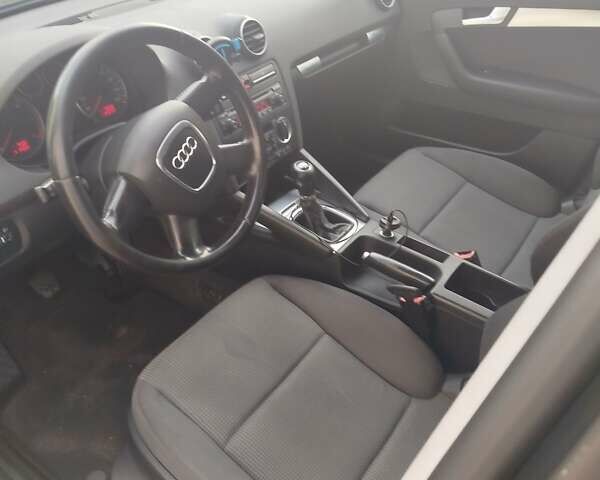 Чорний Ауді А3, об'ємом двигуна 2 л та пробігом 275 тис. км за 6500 $, фото 16 на Automoto.ua