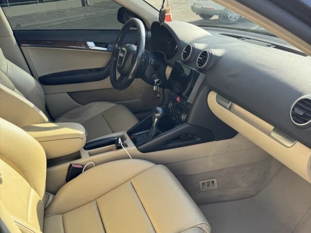 Черный Ауди А3, объемом двигателя 2 л и пробегом 305 тыс. км за 8400 $, фото 3 на Automoto.ua