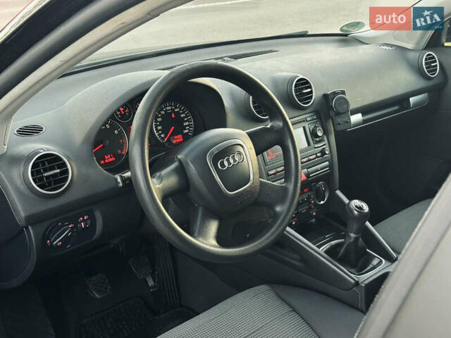 Чорний Ауді А3, об'ємом двигуна 1.6 л та пробігом 217 тис. км за 6350 $, фото 56 на Automoto.ua