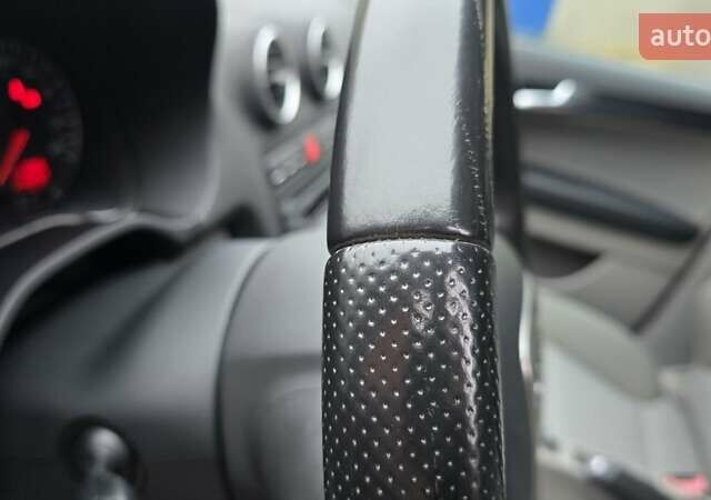 Черный Ауди А3, объемом двигателя 1.6 л и пробегом 174 тыс. км за 8399 $, фото 43 на Automoto.ua