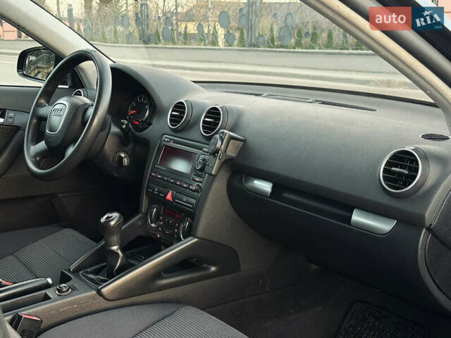 Чорний Ауді А3, об'ємом двигуна 1.6 л та пробігом 217 тис. км за 6350 $, фото 70 на Automoto.ua