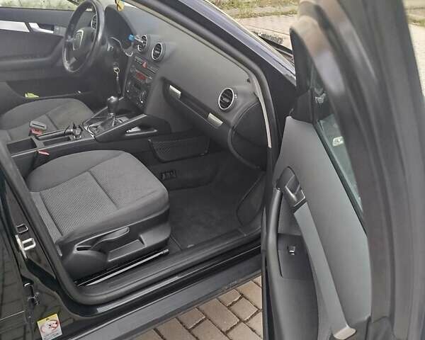 Чорний Ауді А3, об'ємом двигуна 2 л та пробігом 275 тис. км за 6500 $, фото 15 на Automoto.ua