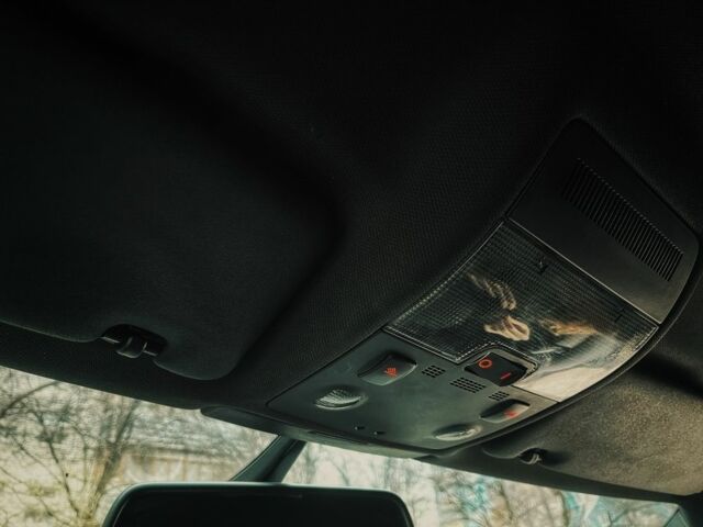 Чорний Ауді А3, об'ємом двигуна 2 л та пробігом 275 тис. км за 7600 $, фото 7 на Automoto.ua