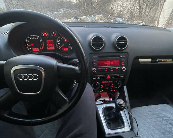 Черный Ауди А3, объемом двигателя 1.8 л и пробегом 245 тыс. км за 6500 $, фото 12 на Automoto.ua