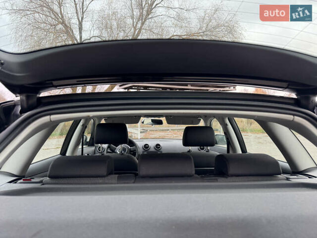 Чорний Ауді А3, об'ємом двигуна 1.6 л та пробігом 232 тис. км за 7000 $, фото 18 на Automoto.ua