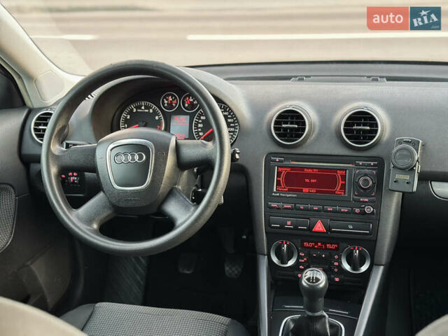 Чорний Ауді А3, об'ємом двигуна 1.6 л та пробігом 217 тис. км за 6350 $, фото 73 на Automoto.ua