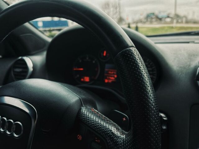 Чорний Ауді А3, об'ємом двигуна 2 л та пробігом 275 тис. км за 7600 $, фото 6 на Automoto.ua