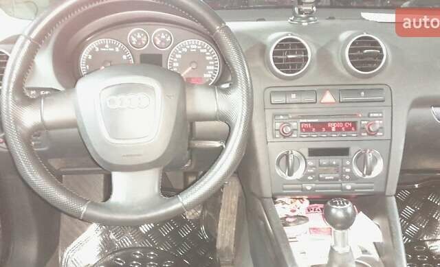 Чорний Ауді А3, об'ємом двигуна 1.6 л та пробігом 226 тис. км за 6800 $, фото 18 на Automoto.ua