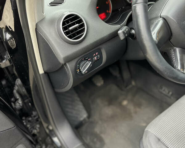 Чорний Ауді А3, об'ємом двигуна 1.97 л та пробігом 279 тис. км за 6499 $, фото 19 на Automoto.ua