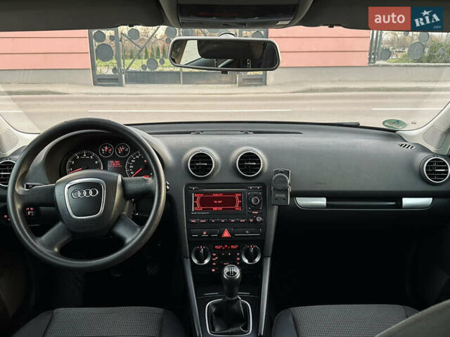Чорний Ауді А3, об'ємом двигуна 1.6 л та пробігом 217 тис. км за 6350 $, фото 71 на Automoto.ua