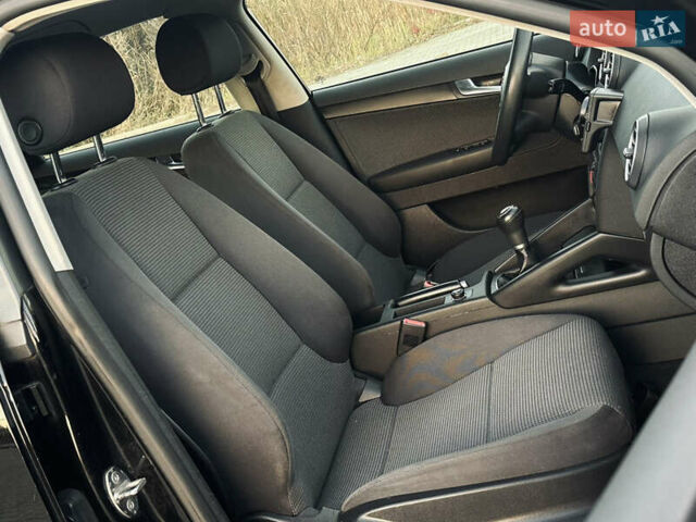Чорний Ауді А3, об'ємом двигуна 1.6 л та пробігом 217 тис. км за 6350 $, фото 69 на Automoto.ua
