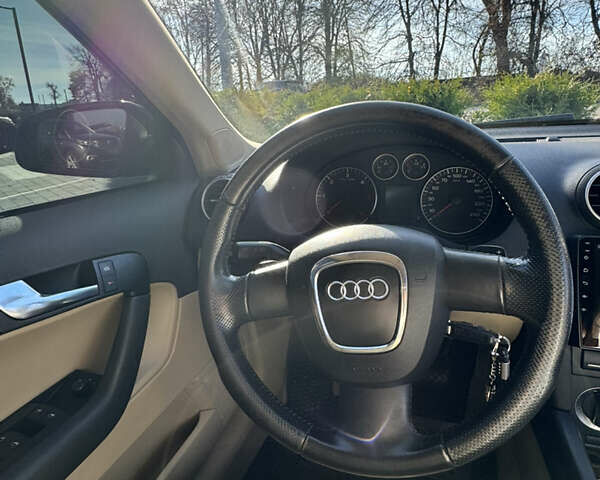 Черный Ауди А3, объемом двигателя 2 л и пробегом 305 тыс. км за 8400 $, фото 10 на Automoto.ua