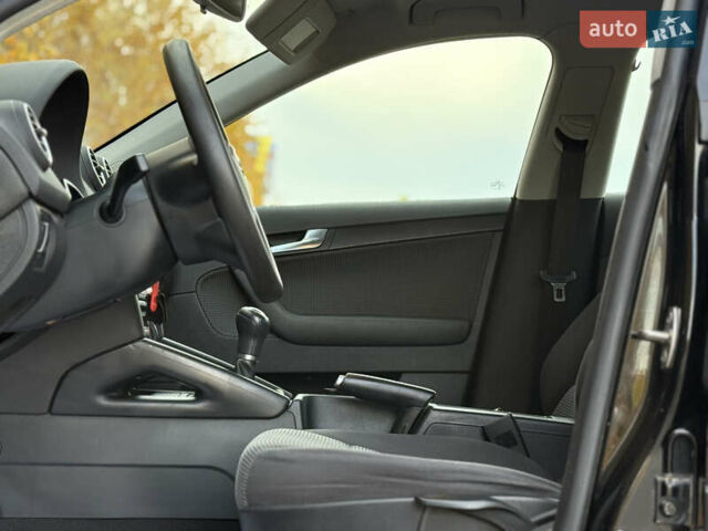 Черный Ауди А3, объемом двигателя 1.39 л и пробегом 152 тыс. км за 7500 $, фото 11 на Automoto.ua