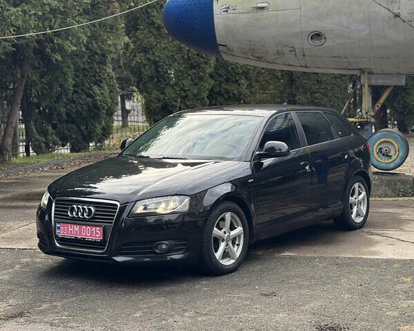 Чорний Ауді А3, об'ємом двигуна 1.8 л та пробігом 260 тис. км за 8400 $, фото 6 на Automoto.ua