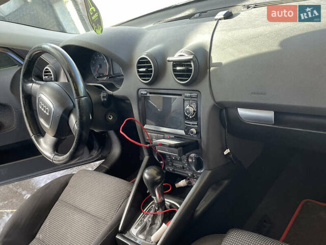 Чорний Ауді А3, об'ємом двигуна 1.8 л та пробігом 238 тис. км за 8500 $, фото 7 на Automoto.ua